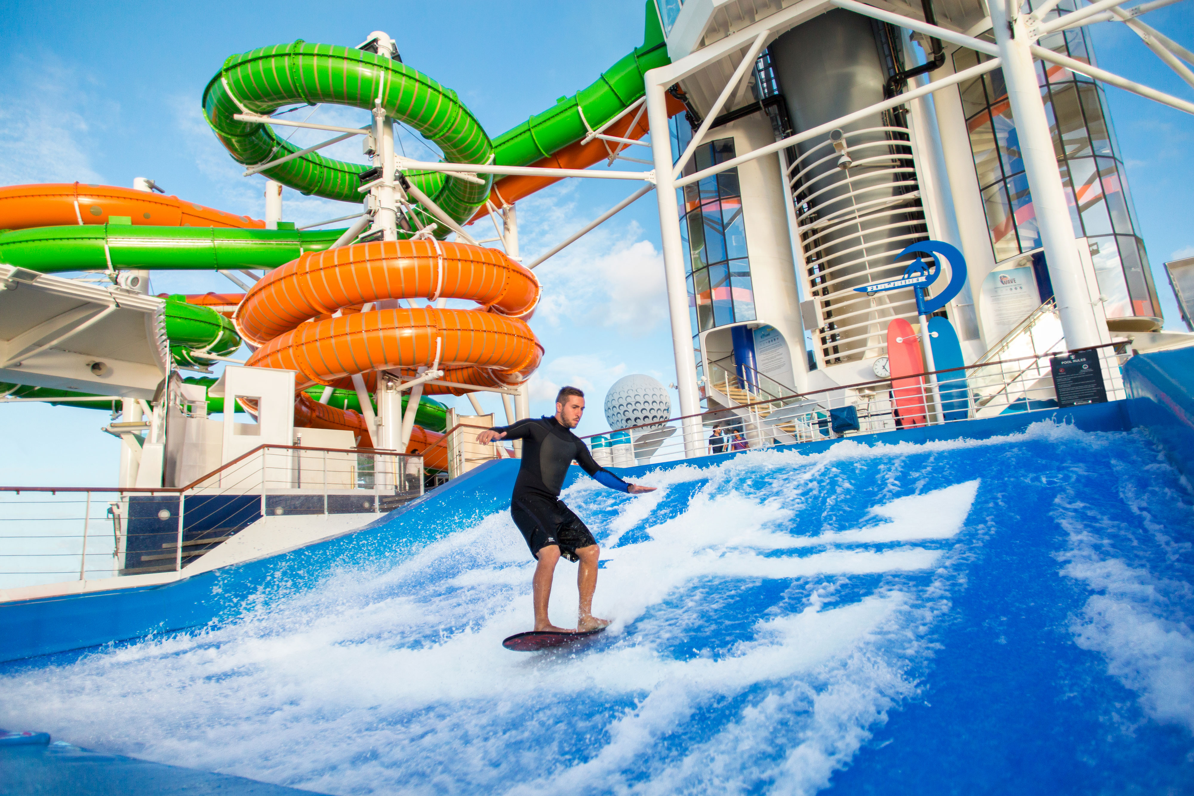 Surfsimulatorn Flowrider