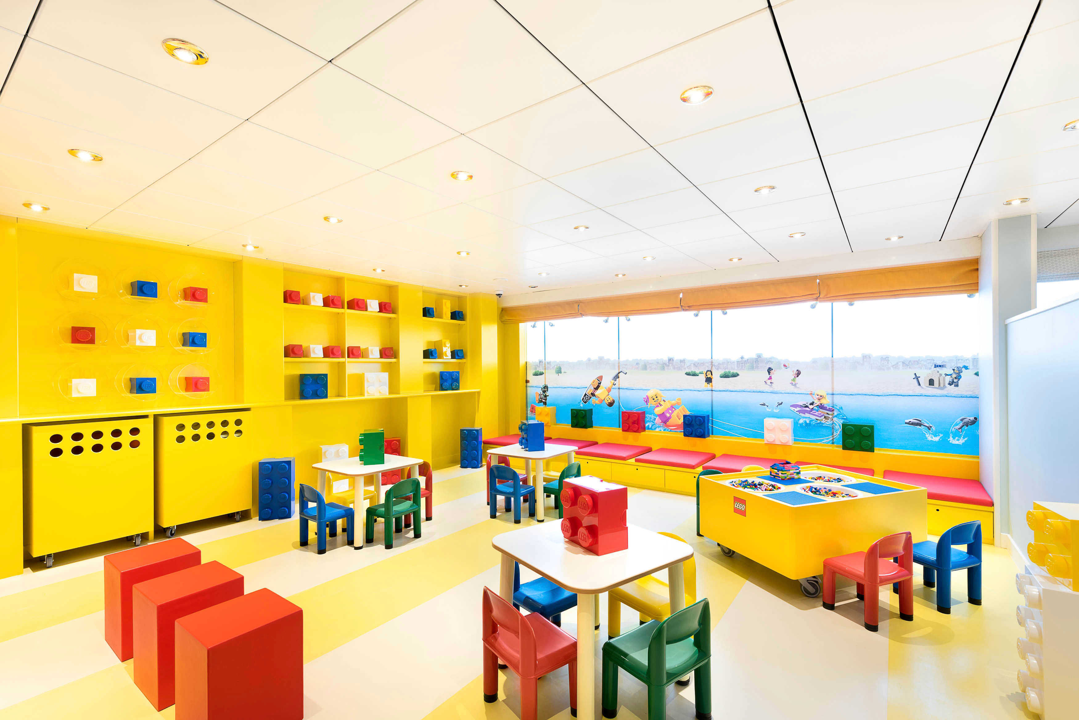 Barn- och ungdomsklubbar i samarbete med Lego ingår