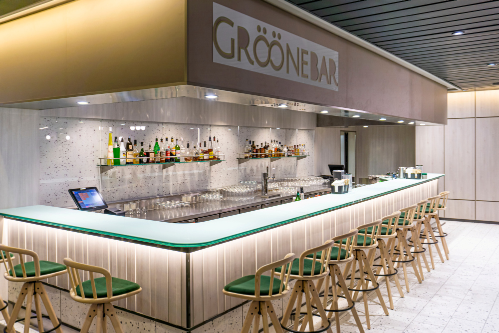 Grööne Bar är det perfekta stället för en drink före eller efter teatern