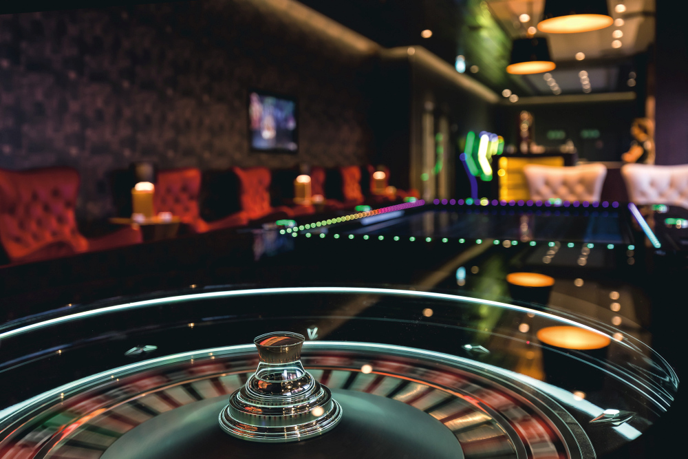 Casinot erbjuder en elegant loungeatmosfär för en förstklassig upplevelse