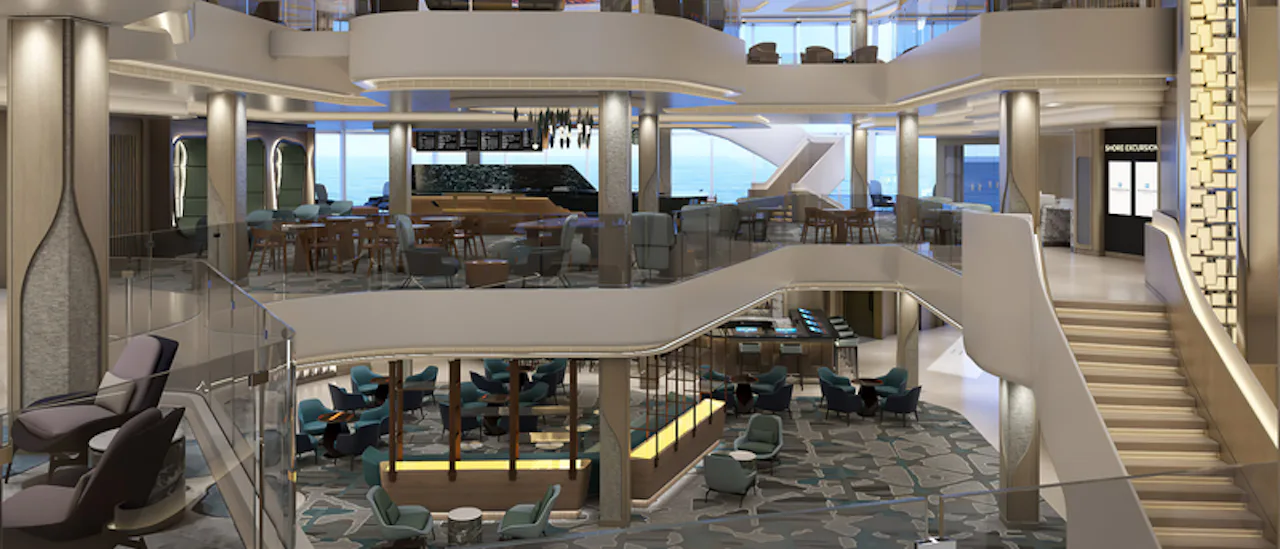 I hjärtat av fartyget är Penrose Atrium, ett tredäcks atrium. Designad av Miami-baserade Studio Dado